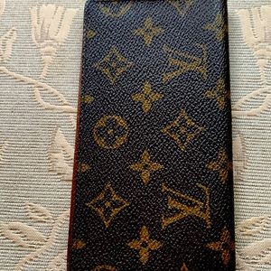 Louis Vuitton Monogram Checkbook Holder